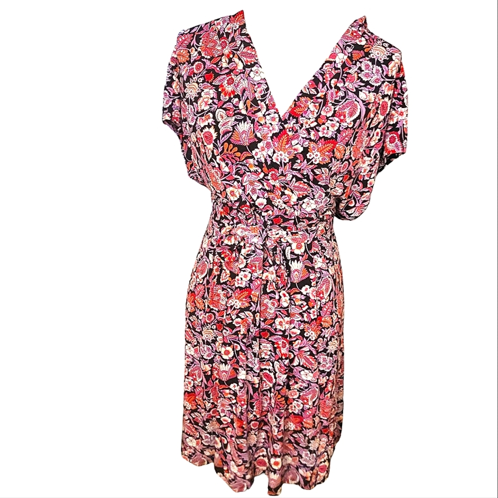 Liz Claiborne Summer floral print wrap style dress Tie In Front Or Back